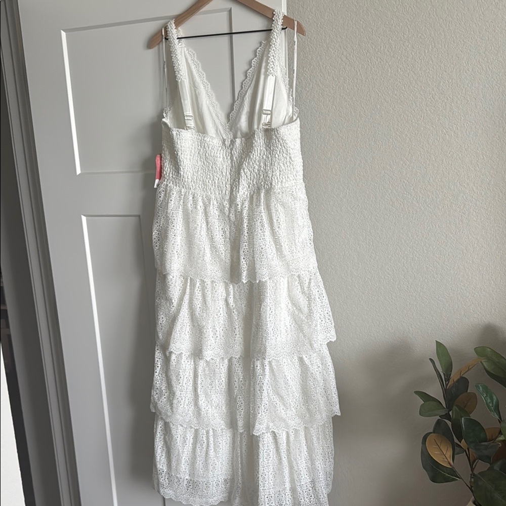 ARULA White Lace Tiered V-Neck Wedding Dress - Picture 3 of 5
